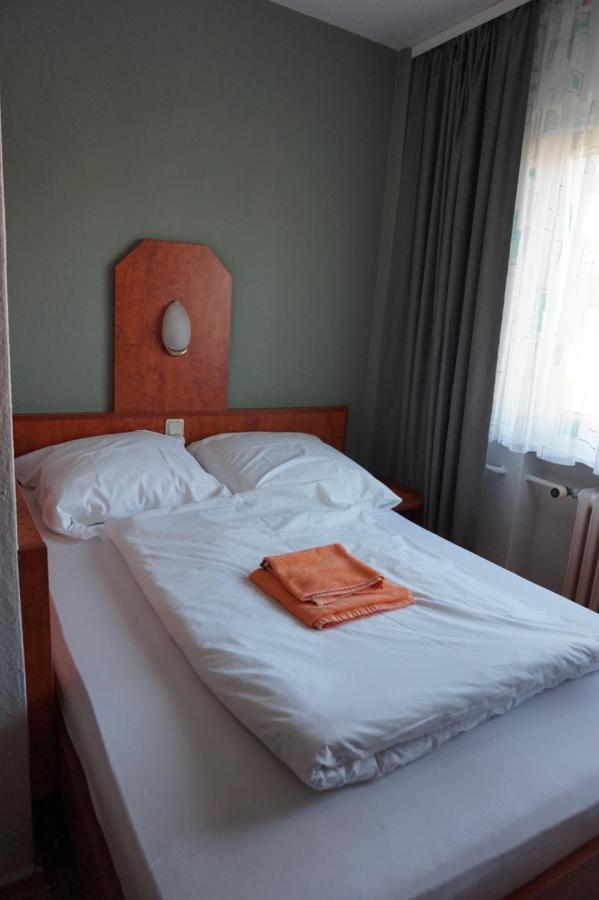 Bone To Hotel Salzgitter Exterior foto