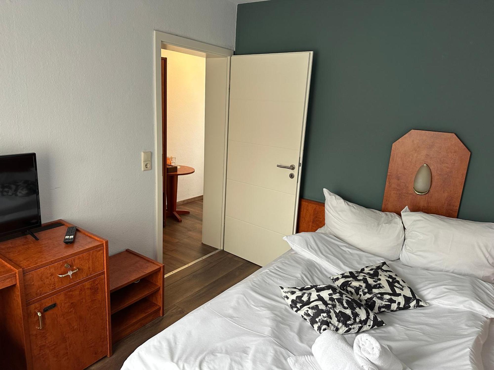 Bone To Hotel Salzgitter Exterior foto